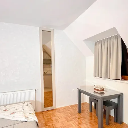 Danica בית הארחה יהורינה